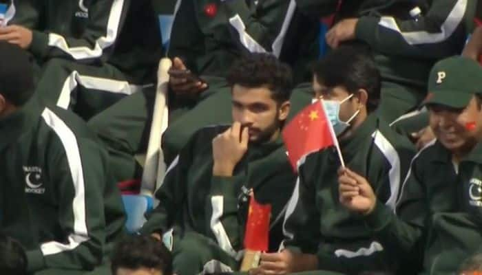 Pakistan Hockey Team Spotted With China&#039;s Flag At Asian Champions Trophy 2024 Final, Brutally Trolled On Social Media - Watch