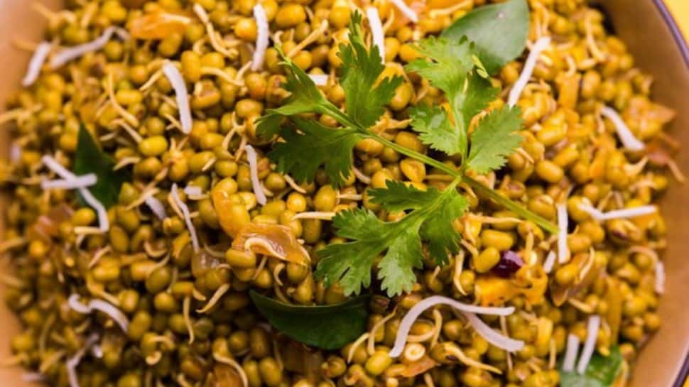 Mixed Sprouts Sabzi 