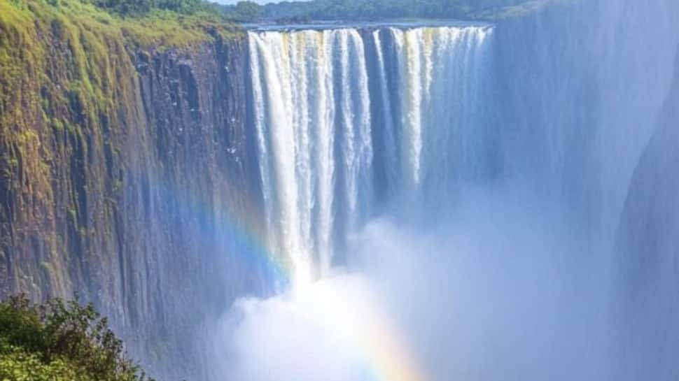 Zambia's Victoria Falls, Zimbabwe