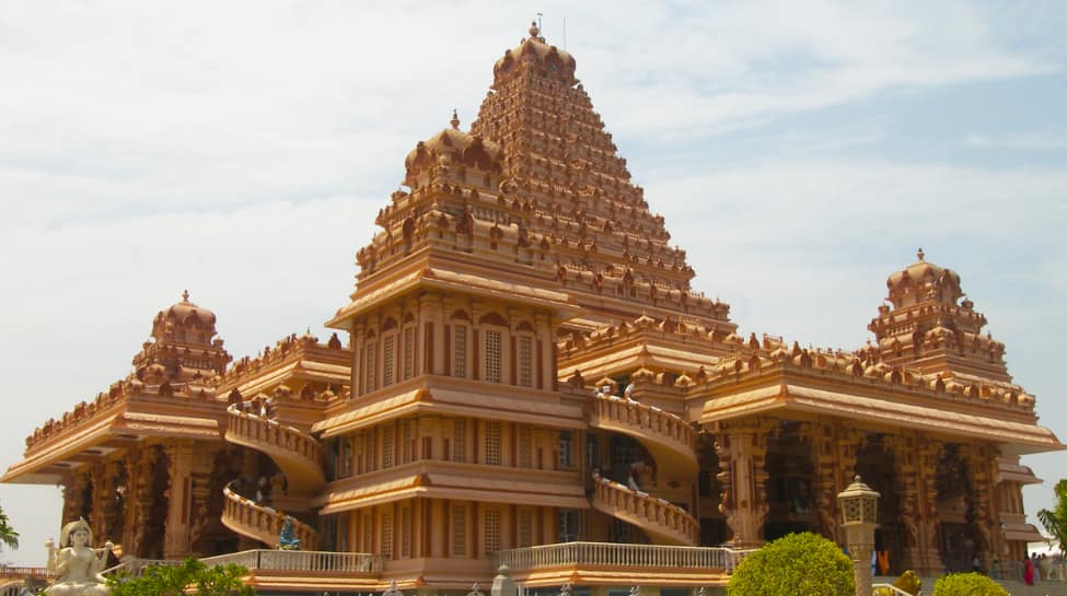 Chhatarpur Temple