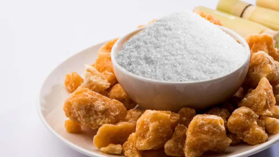 Jaggery vs. Sugar: Which Sweetener is the Healthier Choice?