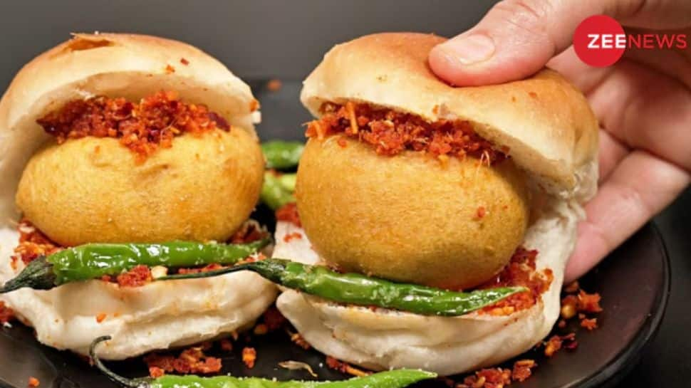 Vada Pav Seller’s Makes Rs 24 Lakh Year, Earning More Than Most White-Collar Workers—Salary Sparks Debate Online