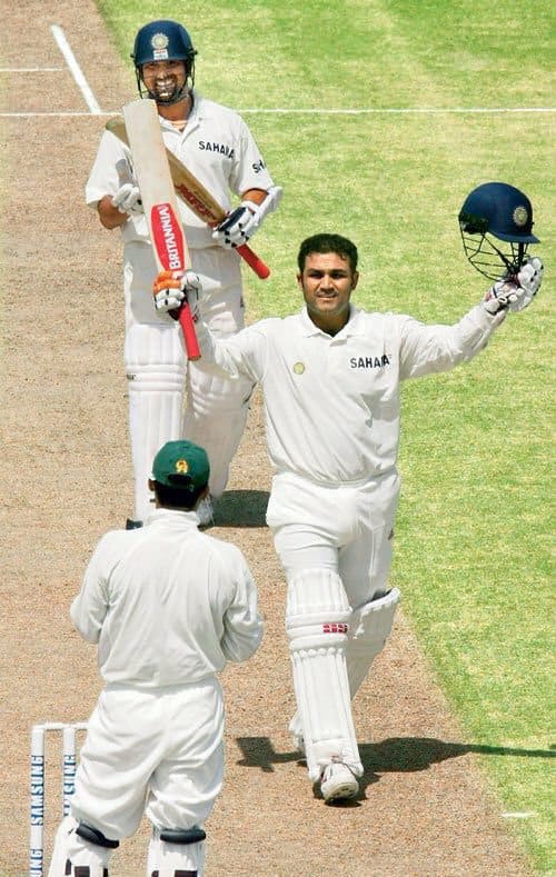 Virender Sehwag (364 Balls) – India vs Pakistan, 2004