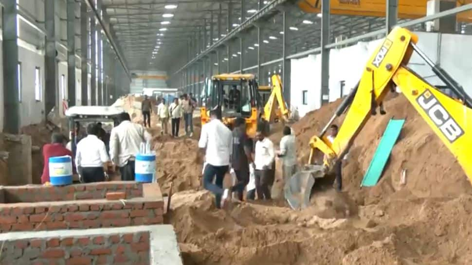 Gujarat Wall Collapse: 7 Workers Killed At Construction Site In Mehsana, Rescue Operations Underway