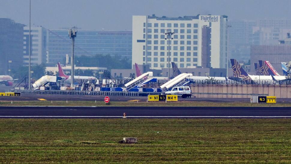 3 International Flights From Mumbai Receive Bomb Threats 3 International Flights From Mumbai Receive Bomb Threats