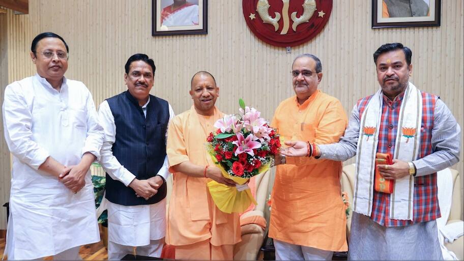 Yogi Adityanath Chalks Out Roadmap For BJP Ahead Of UP By-Polls ...