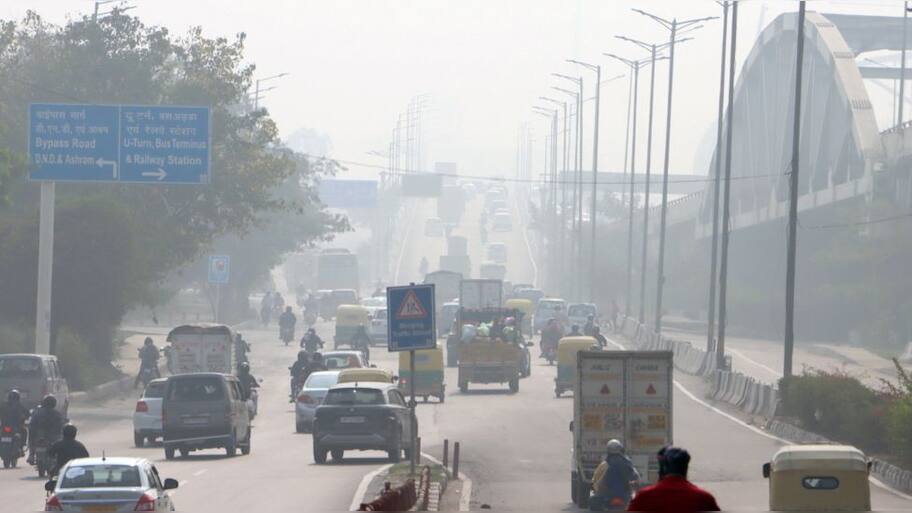 Delhi Air Quality Deteriorates To ‘Very Poor’ As Respiratory Diseases Surge By 30%