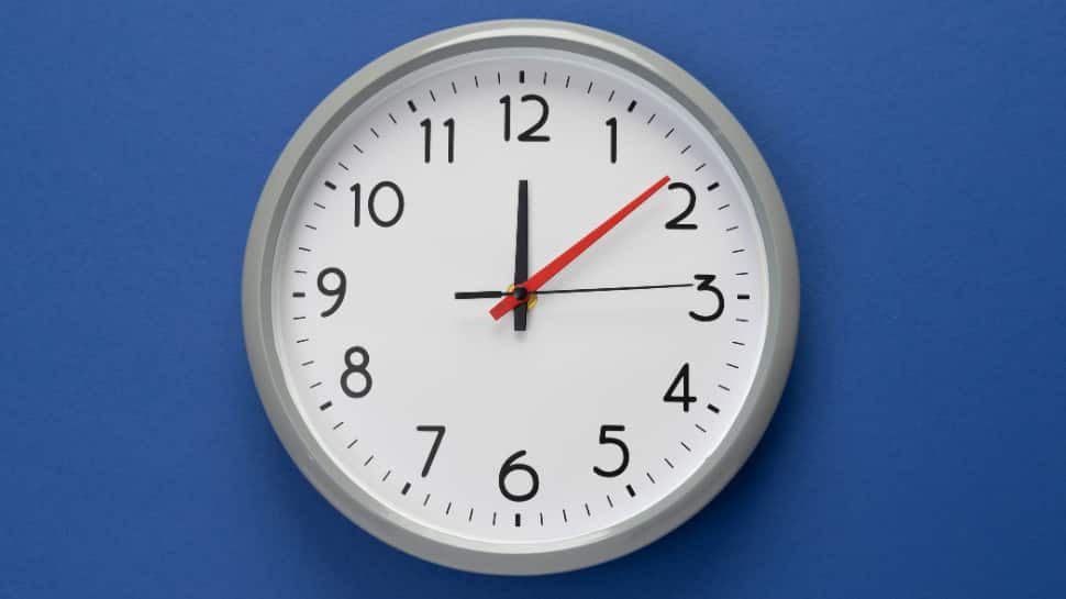Best Wall Clock For Home On Amazon Festive Sale Best Wall Clock For Home On Amazon Festive Sale