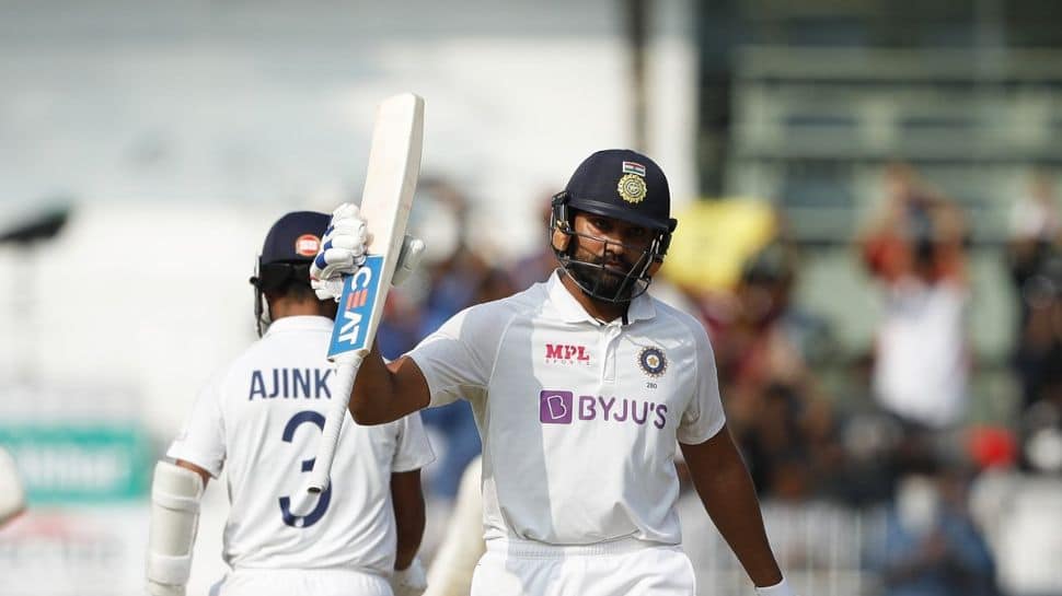 Crowd Greets Rohit Sharma with ‘Mumbai Cha Raja’ Chants During India vs New Zealand Second Test In Pune - Watch