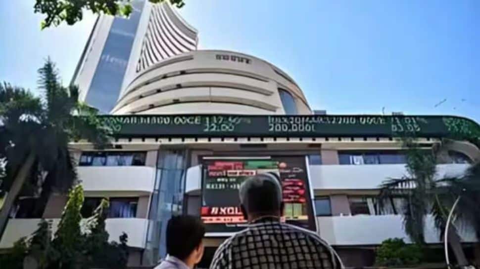Sensex Ends Flat, Hindustan Unilever Among Top Losers Sensex Ends Flat, Hindustan Unilever Among Top Losers