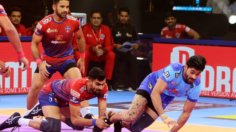 PKL 2024: UP Yoddhas Show Fighting Spirit In Close Contest Against Bengal Warriorz