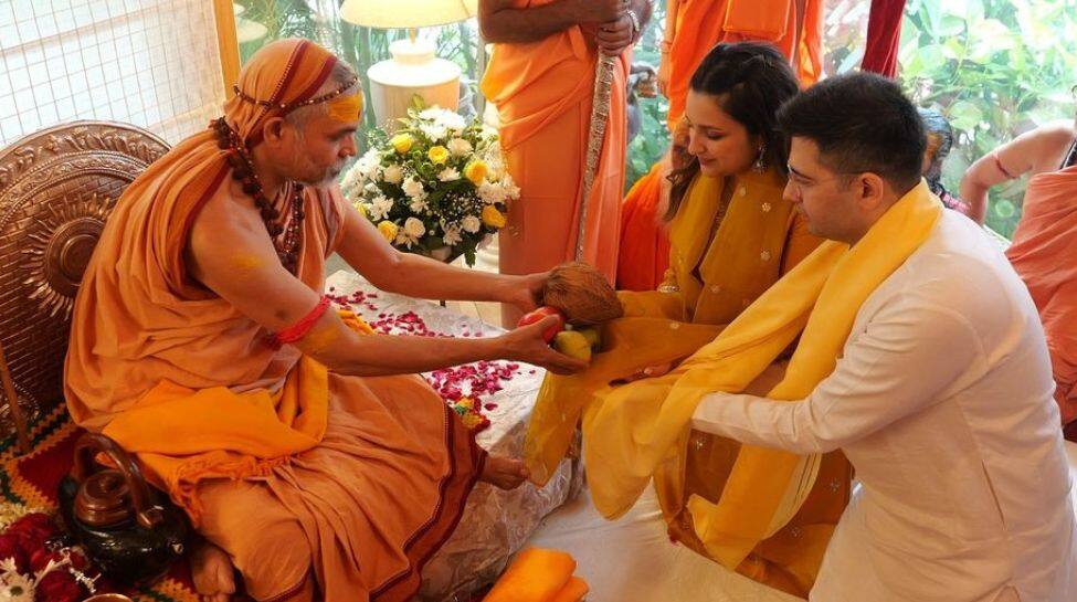 Parineeti Chopra And Raghav Chadha Feel 'Blessed' By Shankaracharya Avimukteshwaraanand Saraswatee's Visit To Their Delhi Home