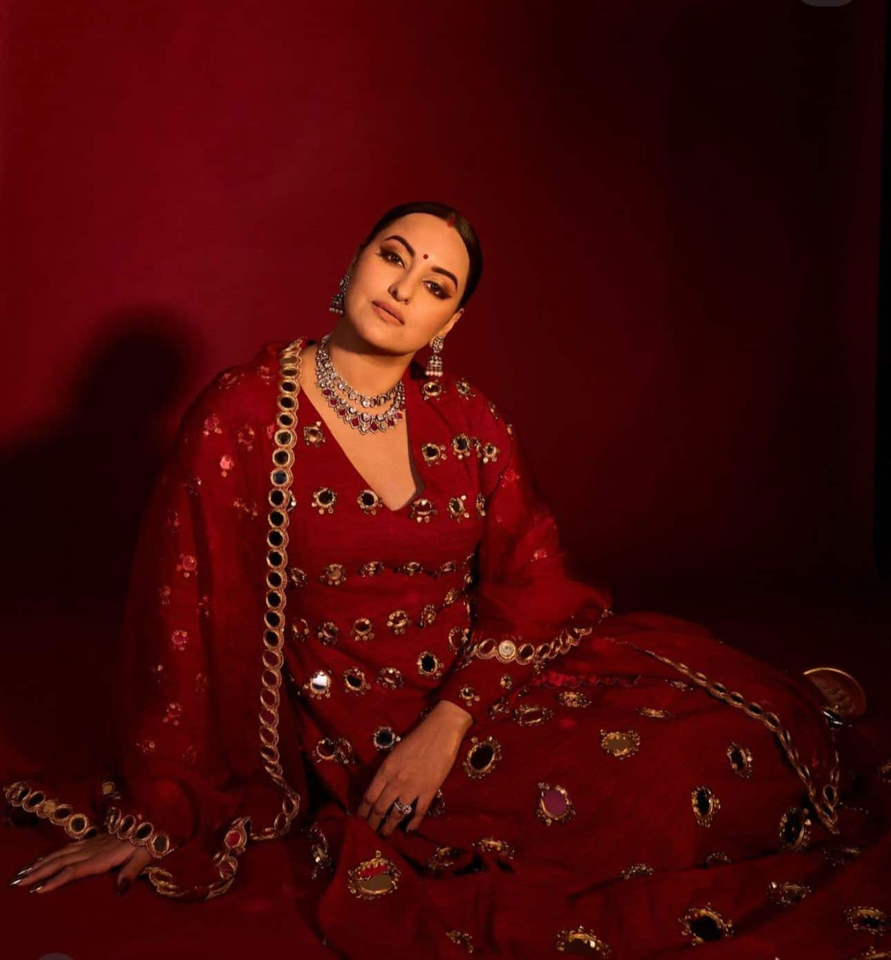 Sonakshi Sinha – Bold in Red Mirror-Work Suit