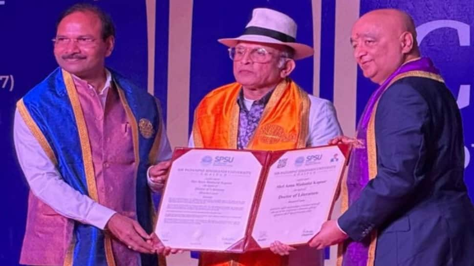 Veteran Actor Annu Kapoor Receives Honorary Doctorate In Literature