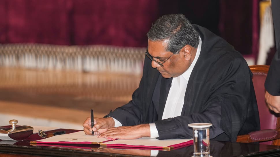 Justice Sanjiv Khanna Takes Oath As 51st Chief Justice Of India