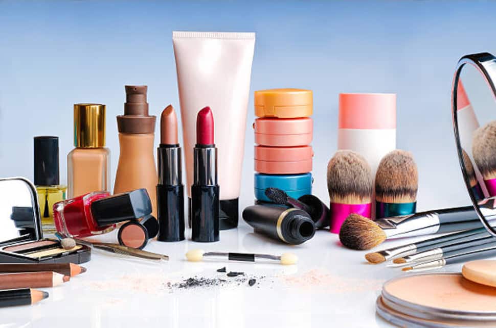 Pamper your Skin with Unbeatable Deals: Myntra’s Exclusive Facial Kits Sale