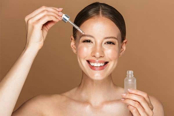 Brighten and Even Out Your Skin Tone with Face Serums