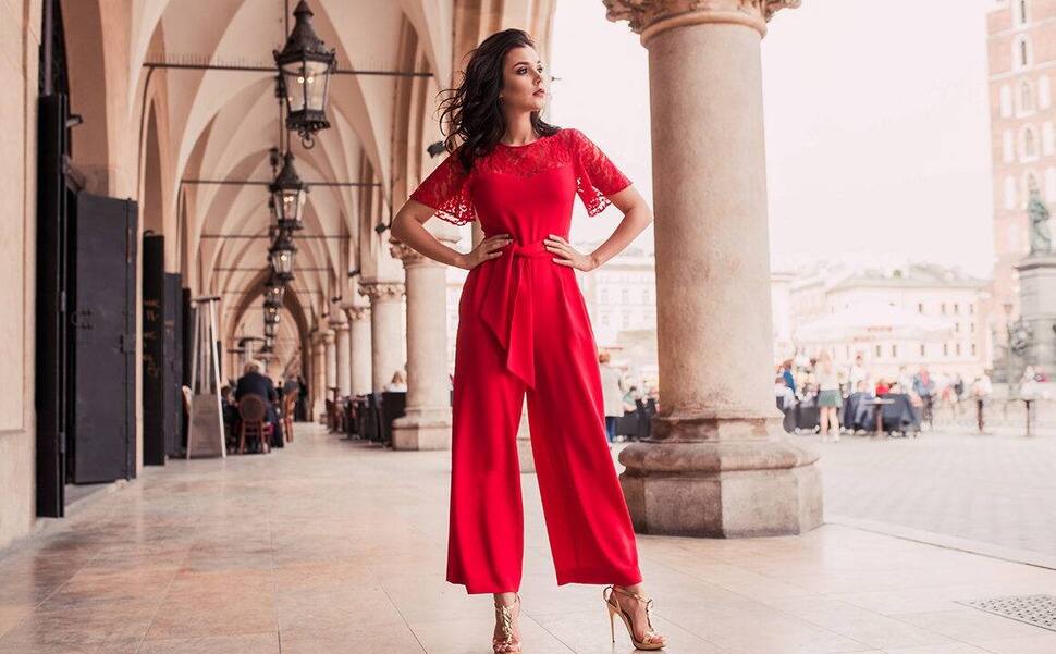  Don’t Miss Out: Myntra’s Massive Sale on Trendy Women’s outfits is Here