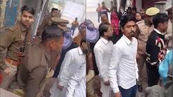 UP Bypolls: EC Suspends Cops 'Blocking Voters' After Akhilesh's Complaint