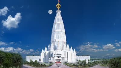 Taller Than Burj Khalifa -- Key Things About Vrindavan Chandrodaya Mandir