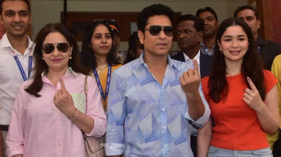 Sachin Tendulkar and family
