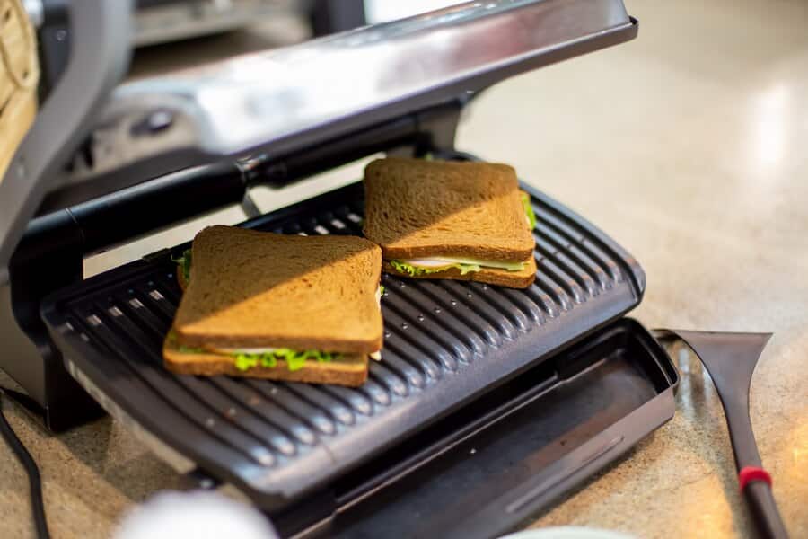 The Ultimate Grilling Guide: Choosing the Right Griller