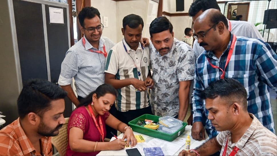 Maharashtra, Jharkhand Meeting Election Outcomes As we speak; Eyes Additionally On Bypoll Seats In UP, 14 Different States