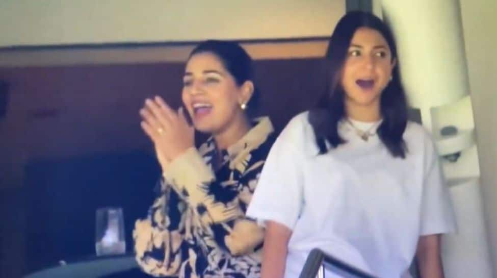 WATCH: Anushka Sharma And Sanjana Ganesan’s Priceless Reaction To Mitchell Starc’s Wicket Goes Viral!