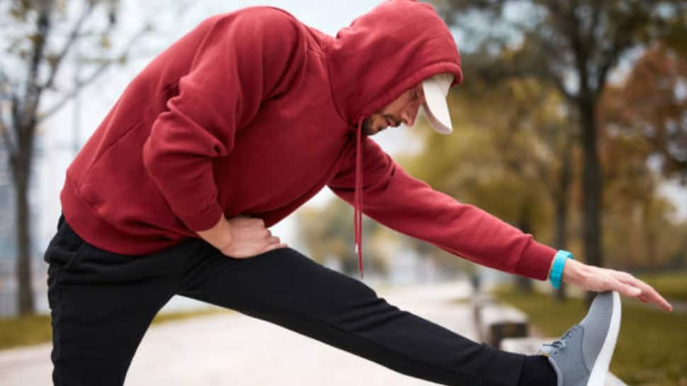 Shop Trendy Men's Track Pants on Myntra Now