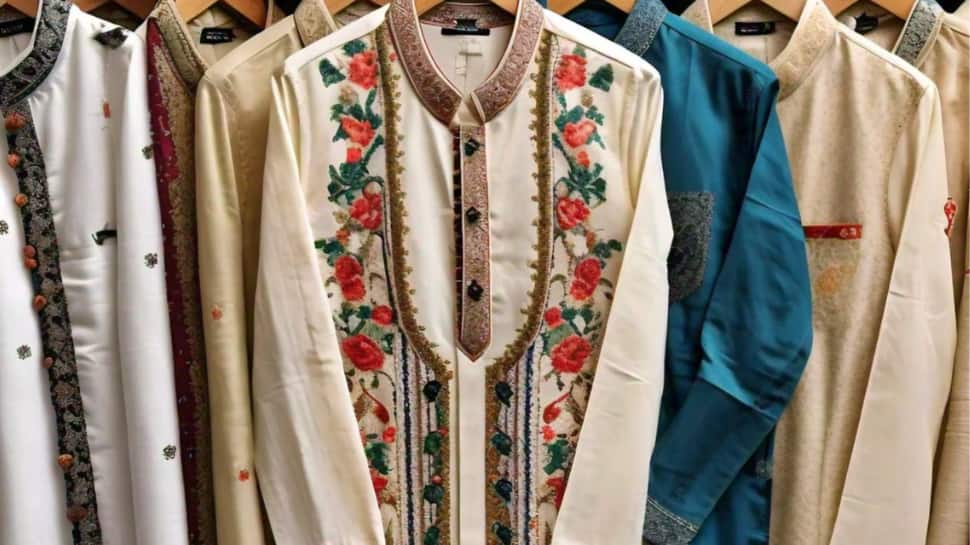 Look Your Best Mens Kurtas from Myntra’s Black Friday Sale Look Your Best Mens Kurtas from Myntra’s Black Friday Sale