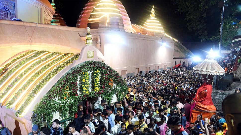8 Indian Temples That Shine In Gold