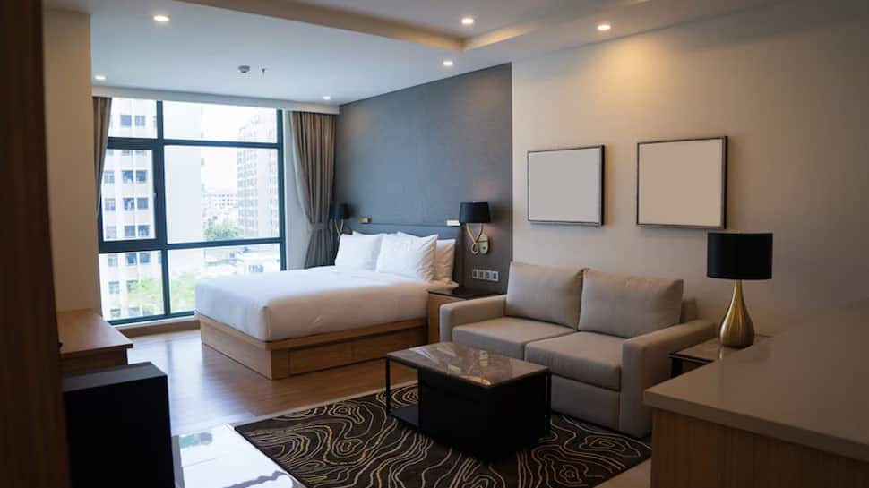 4. Helps hotels provide new customers with rooms on time