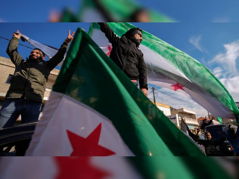 Story Of Syrian Rebels' Flag: The Opposition's Banner Soon-to-Be Nation ...