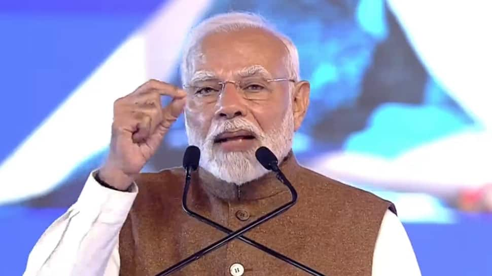 With LIC Bima Sakhi Yojana, PM Modi Guarantees Job Creation For Ladies