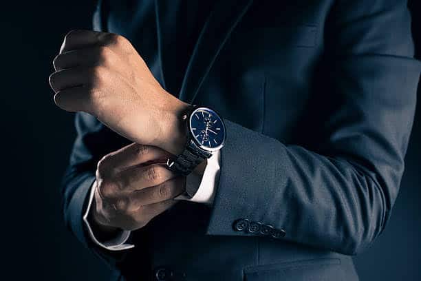 Shop Stylish Men’s Watches at Incredible Prices: Myntra End of Reason Sale