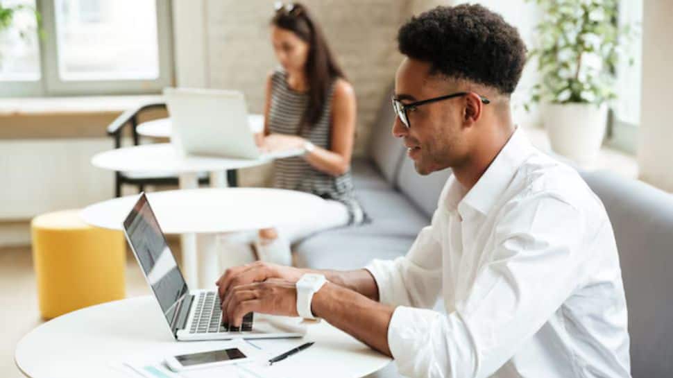 Australian Unemployment Falls To 3.9 Per Cent | World News  zeenews.india.com