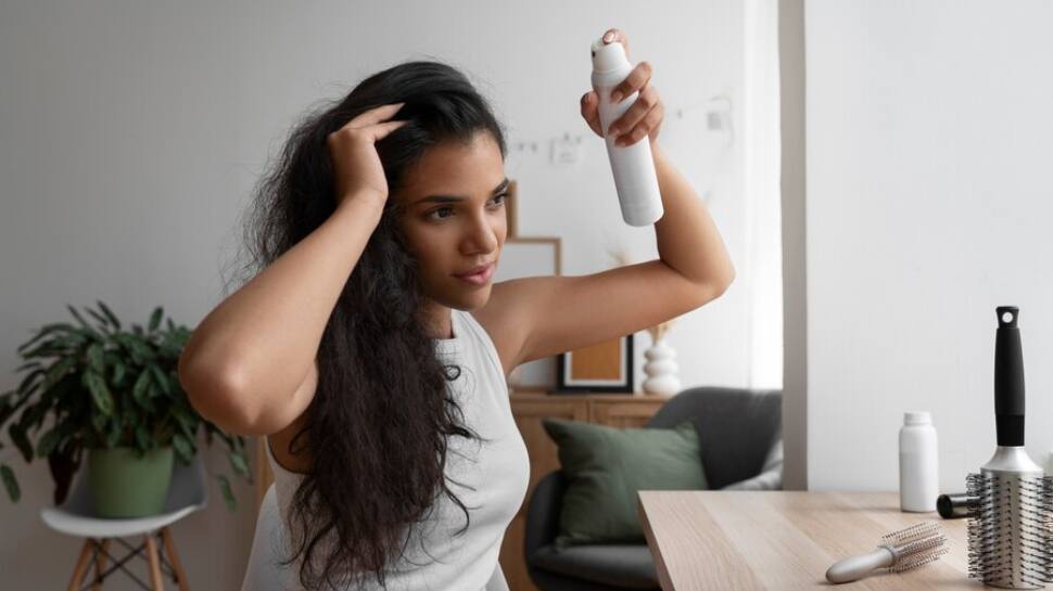 Best Hair Spray: A Buyer's Guide to Strong Hold and Shine
