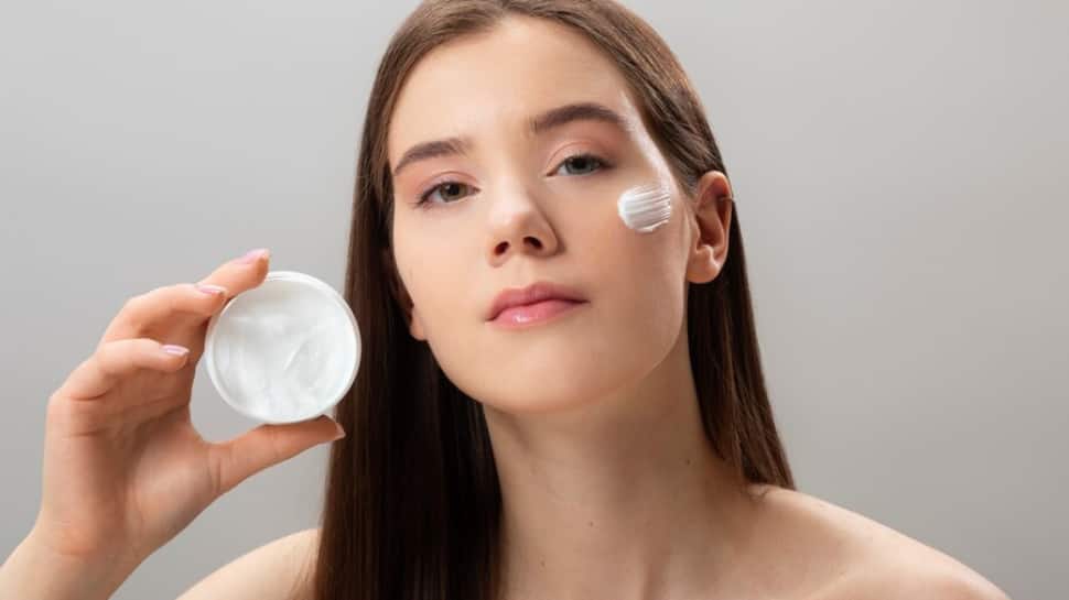 Buying Guide for Face Cream: Find Your Perfect Match