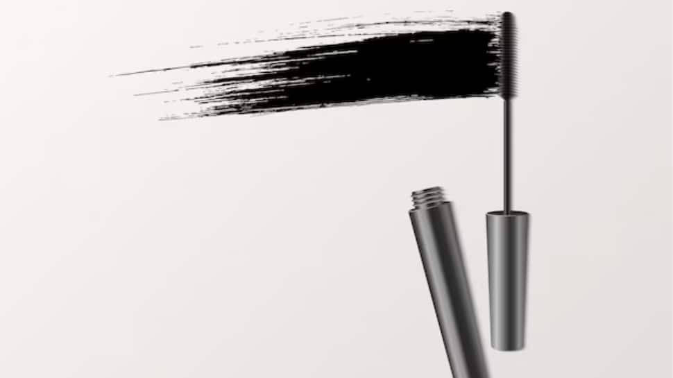 Top Waterproof and Volumizing Mascaras for Lush Lashes Top Waterproof and Volumizing Mascaras for Lush Lashes
