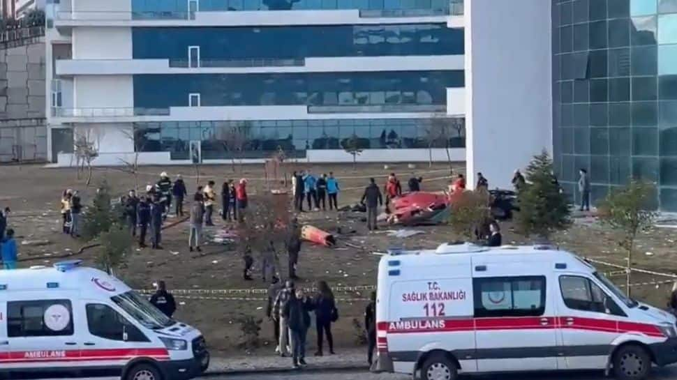 Turkey: four Killed after Ambulance Helicopter Crashes Into Hospital Constructing