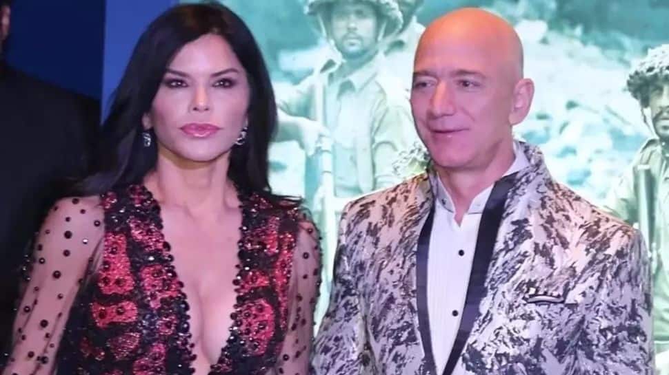 Hints from Lauren Sanchez Hints from Lauren Sanchez
