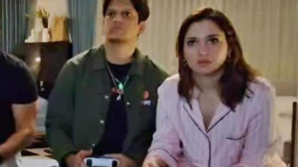 Tamannaah Bhatia-Vijay Varma's Romantic Vacay Includes Playing A Video Game With Friends - PICS