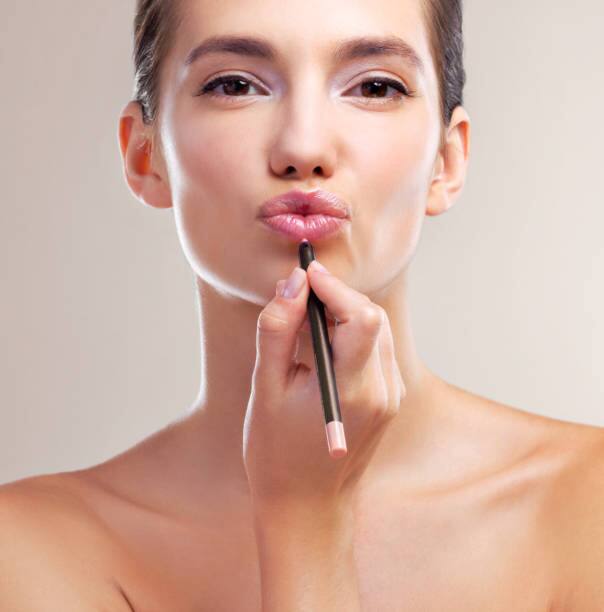 The Essential Guide to Lipliners: Definition, Precision, and Long-Lasting Beauty The Essential Guide to Lipliners: Definition, Precision, and Long-Lasting Beauty