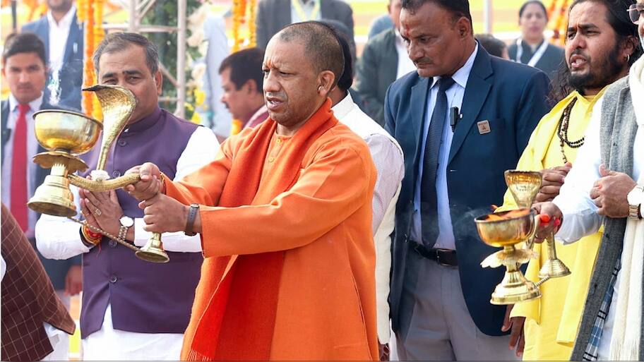 Mahakumbh 2025 Preparations In Full Swing, UP CM Yogi Reviews Progress ...
