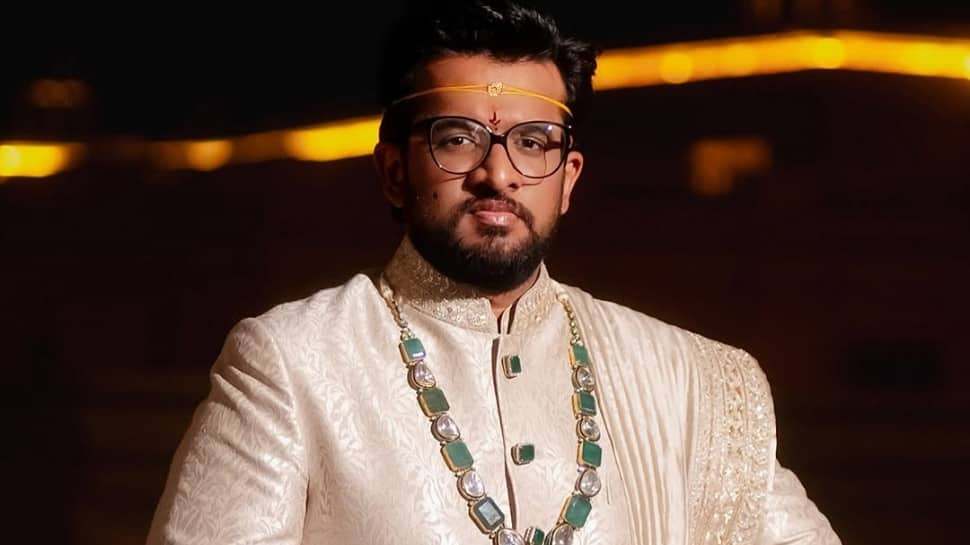 Venkatta Datta's Traditional Sherwani