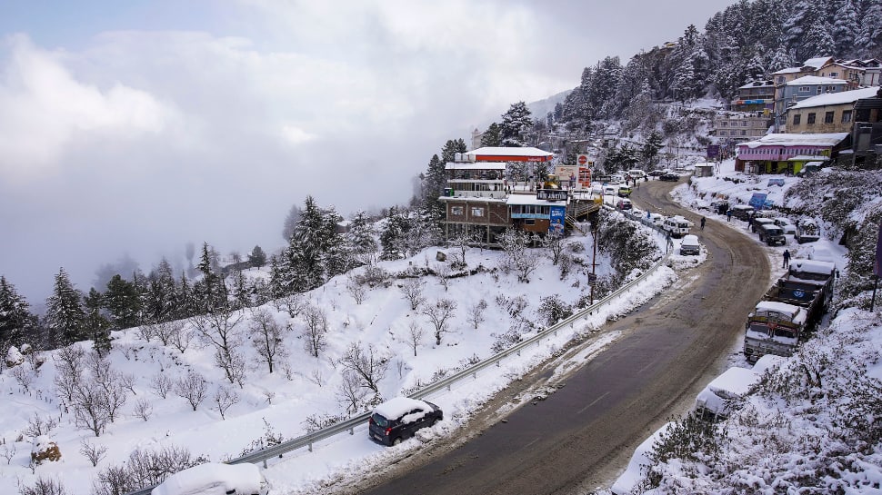 Shimla, Manali Blanketed In Snow On Christmas: four Lifeless, 223 Roads Shut, Resort Occupancy Crosses 70%