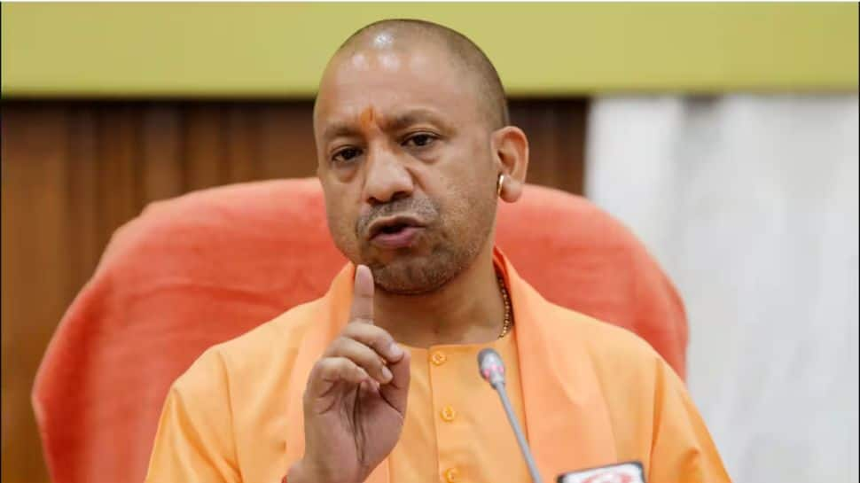 Incidents In Bangladesh, Pakistan Remind Us Of Sacrifices By Sikh Gurus: Adityanath