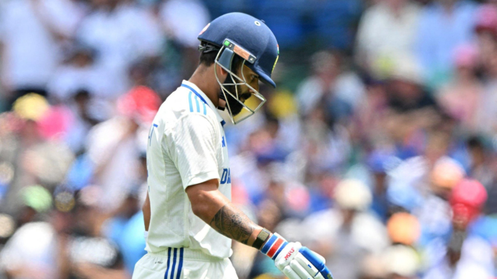 Virat Kohli In 2nd Innings Of 2nd Test In Adelaide