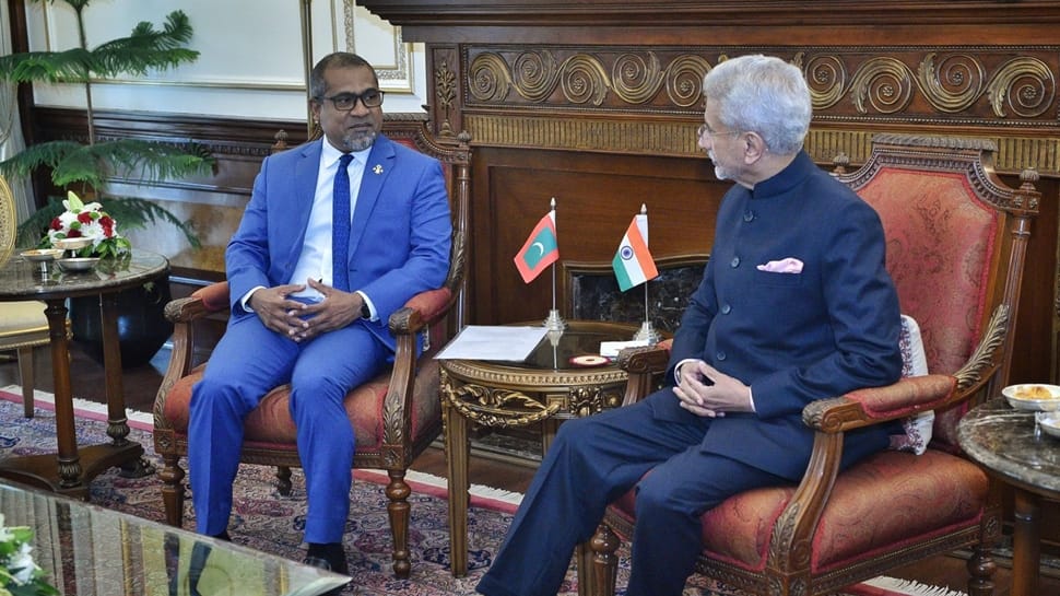 Maldives In Financial Disaster; India Comes To Rescue With Grant Help