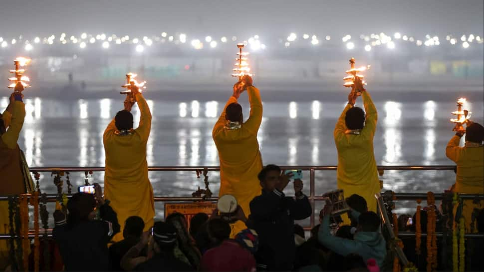 Maha Kumbh Mela 2025: Baba Who Hasnt Bathed For 32 Years Grabs Consideration In Prayagraj Occasion